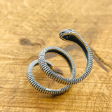 Adjustable Blue Snake Eyes Ring - TryAladdin