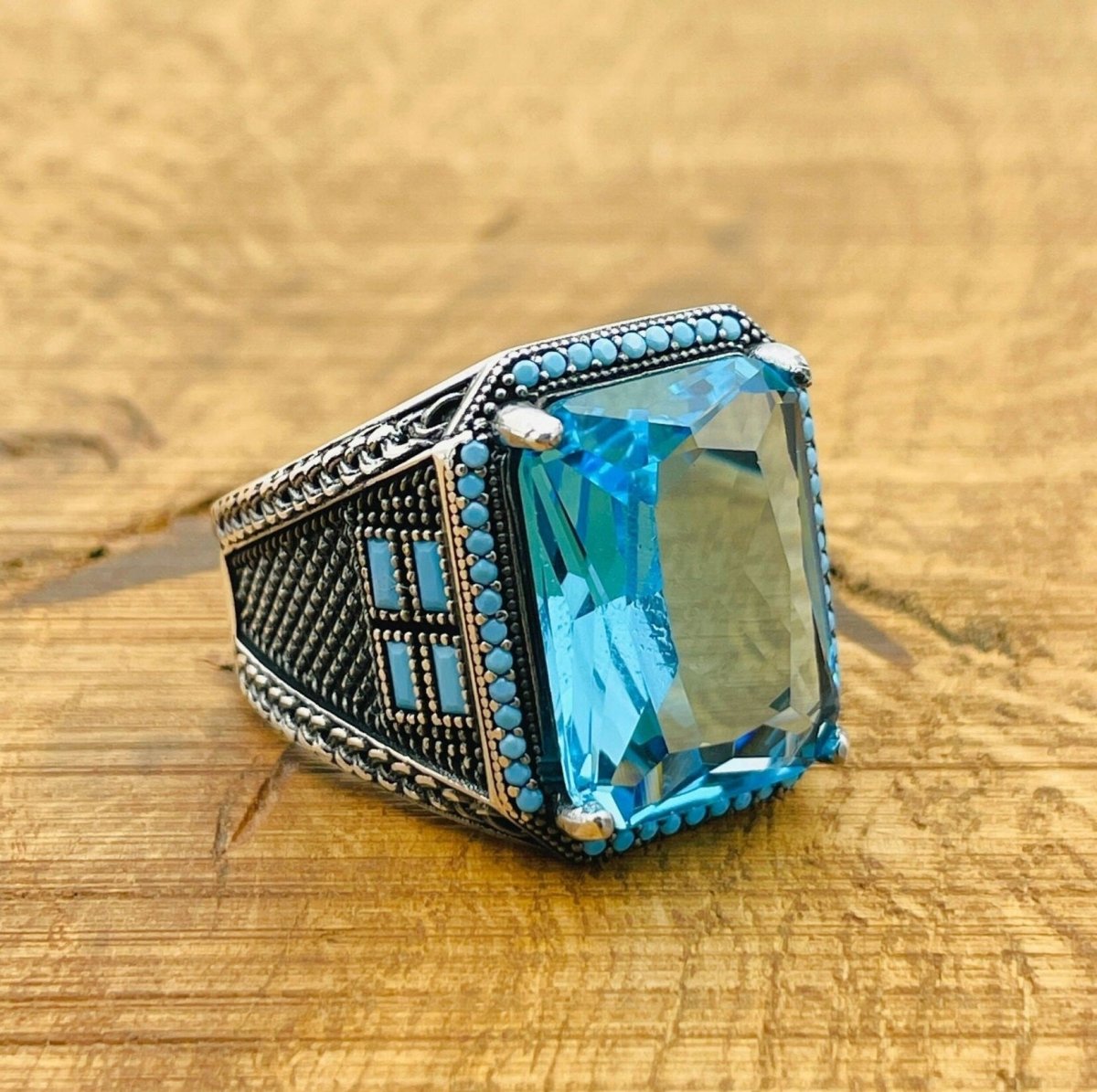 Aquamarine Baguette Ring - TryAladdin