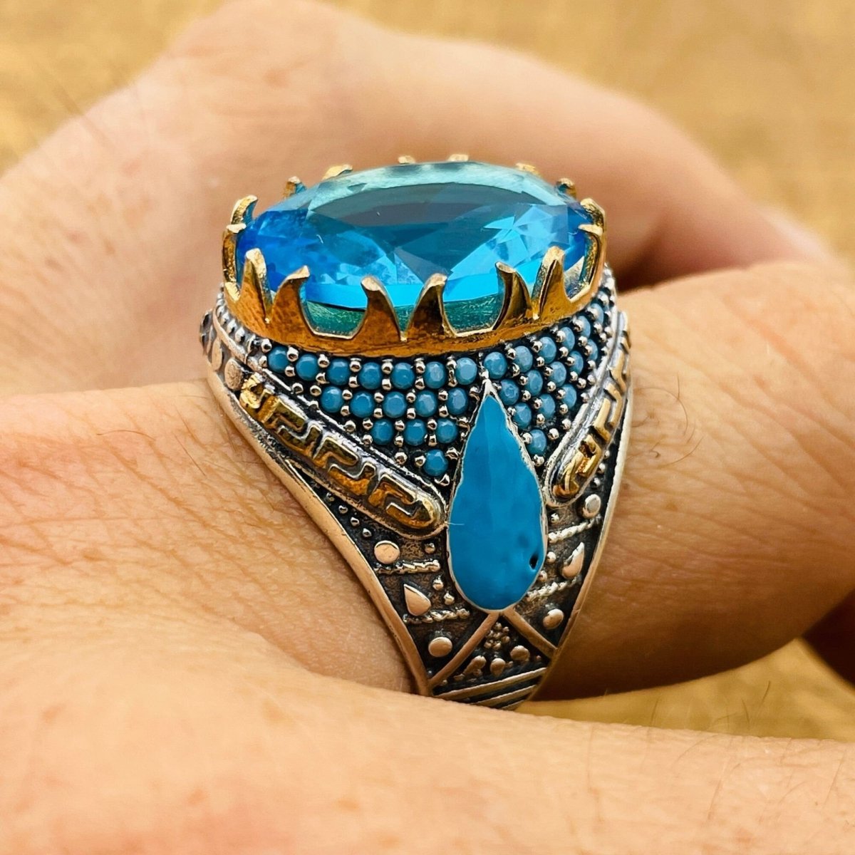 Aquamarine Oval Ring - TryAladdin