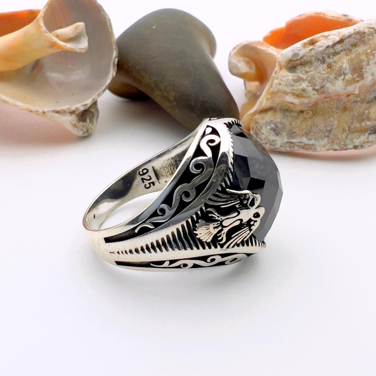 Black Onyx Double Headed Eagle Men's Ring - TryAladdin