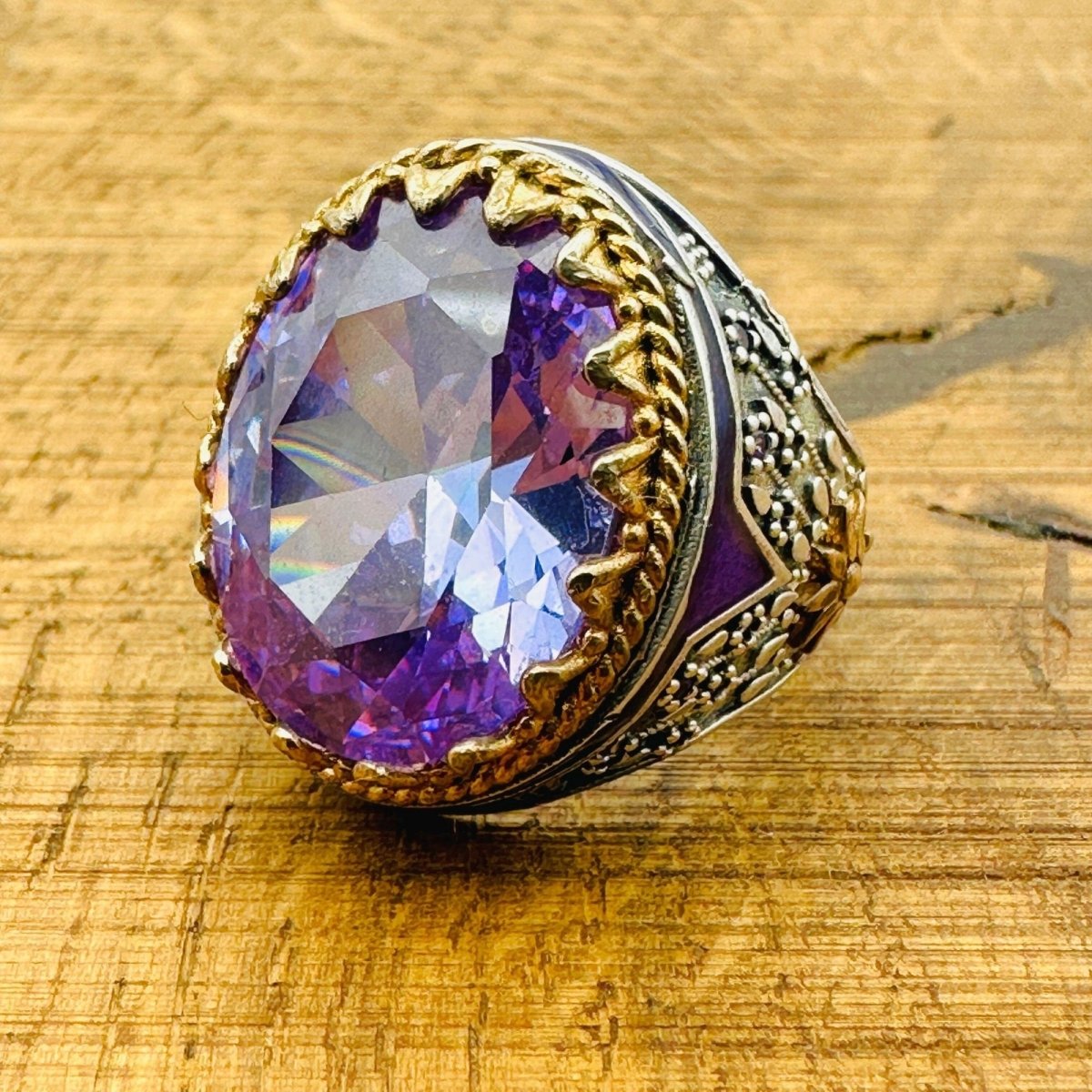 Men’s Amethyst Oval Ring - TryAladdin