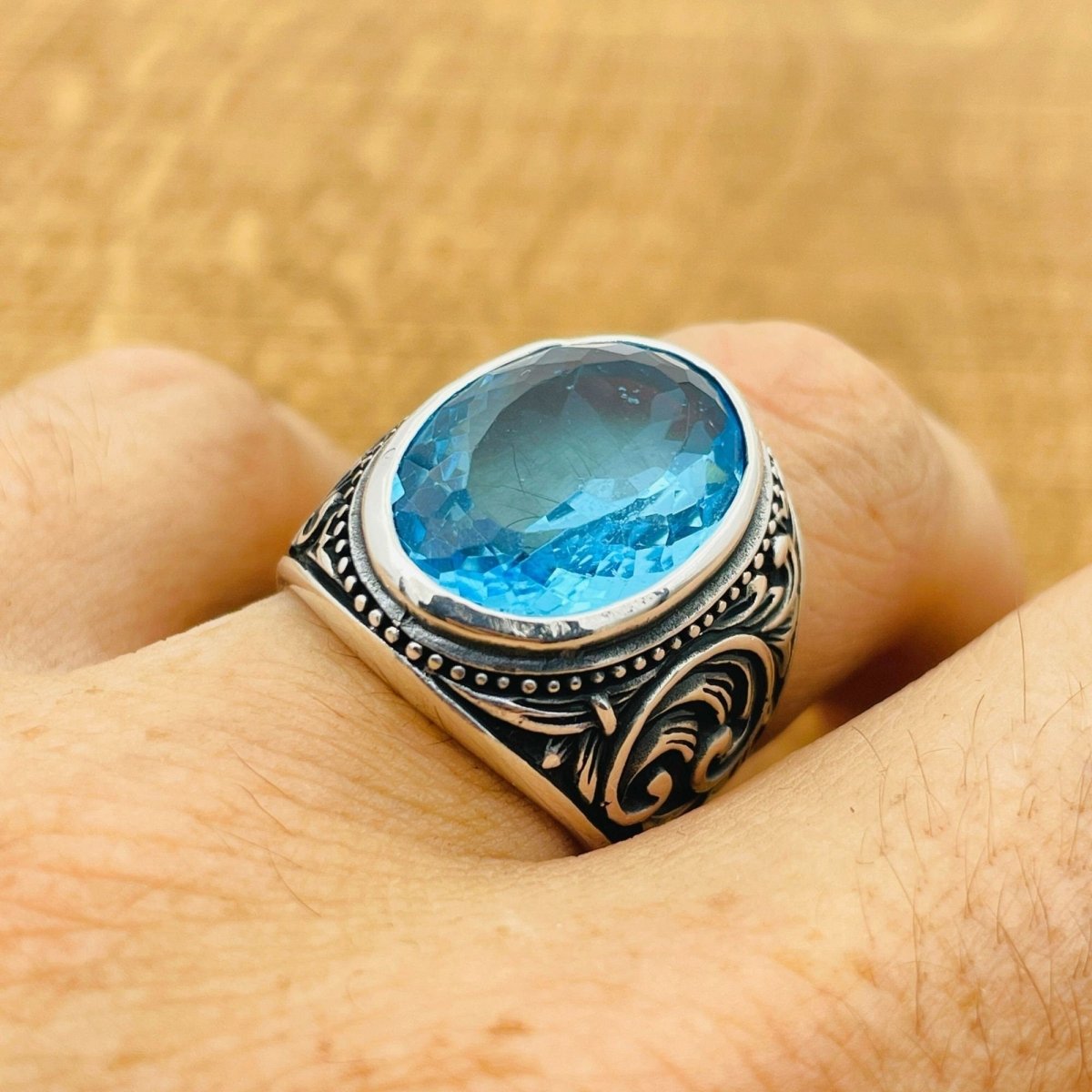 Men’s Aquamarine Oval Ring - TryAladdin