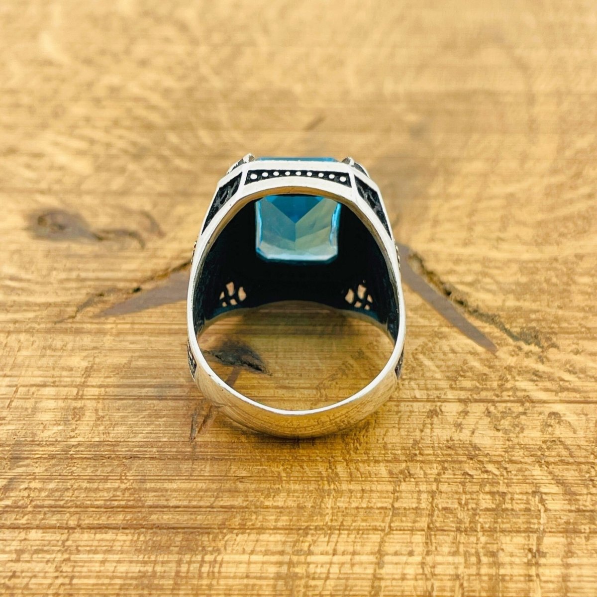 Men's Aquamarine Silver Ring - TryAladdin