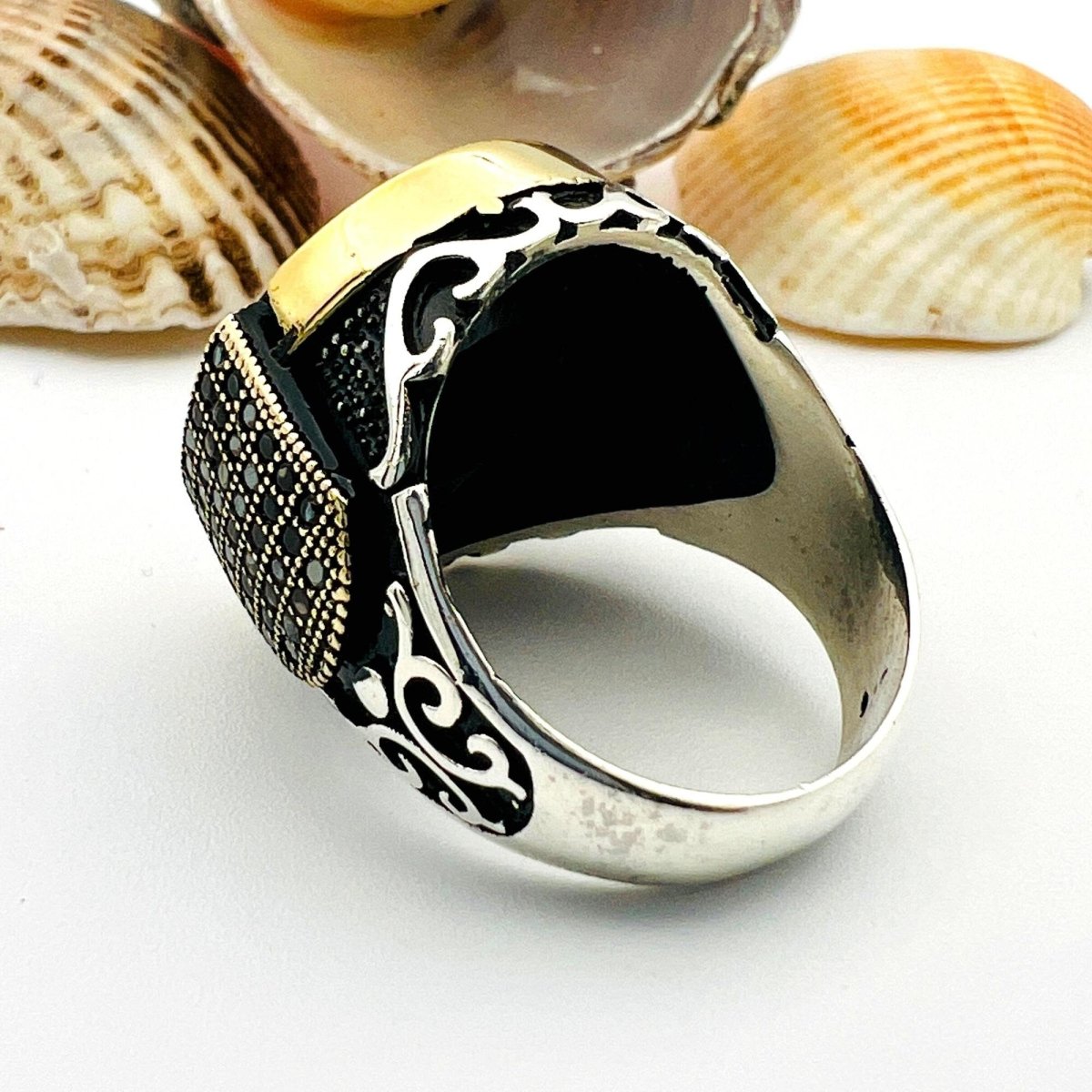 Men's Black Onyx Stone Silver Ring - TryAladdin