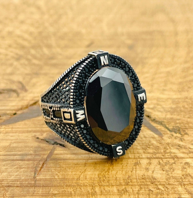 Men's Black Zircon Compass Ring - TryAladdin