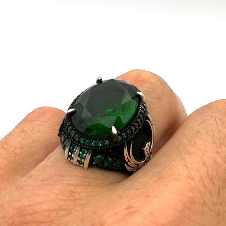 Men's Emerald Eagle Ring - TryAladdin