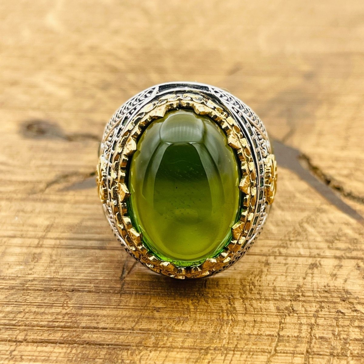 Men's Green Topaz Ring - TryAladdin