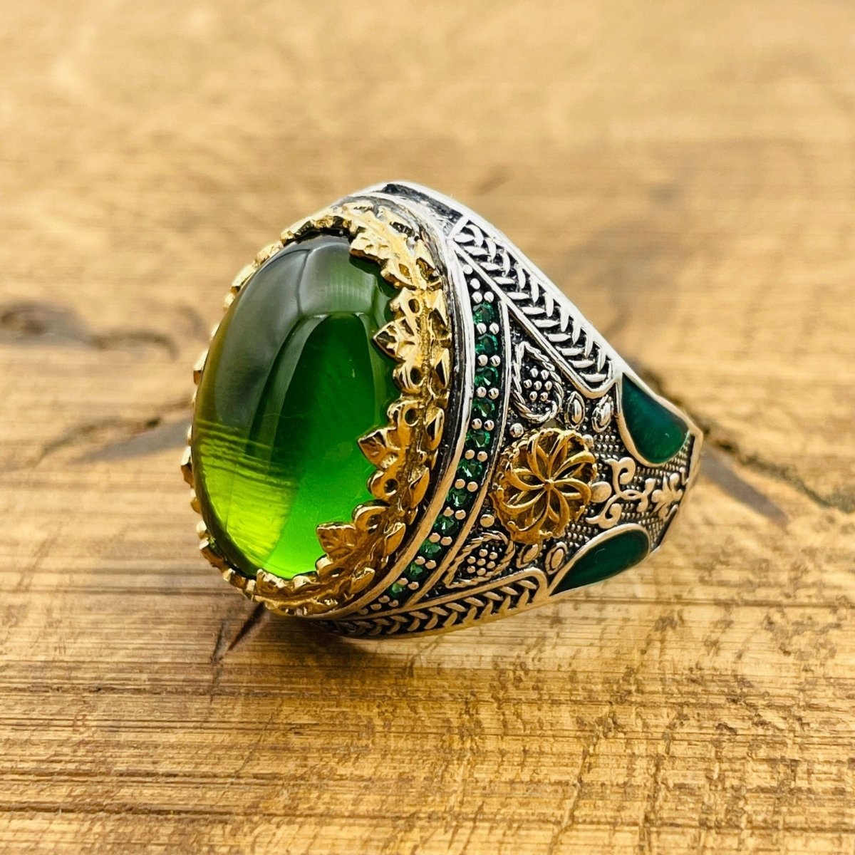 Men's Green Topaz Ring - TryAladdin