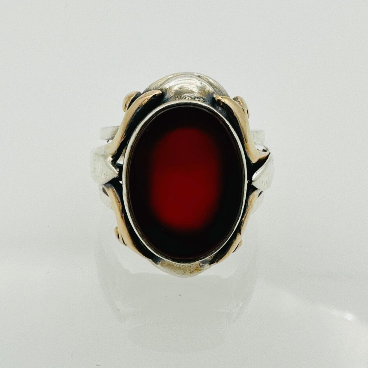 Men's Natural Red Aqeeq Silver Ring - TryAladdin