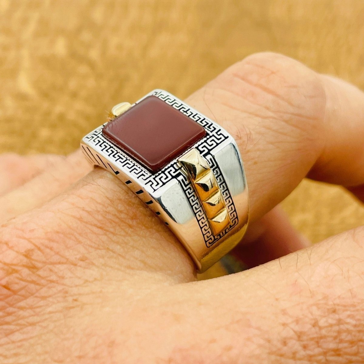 Men's Red Agate Silver Ring - TryAladdin