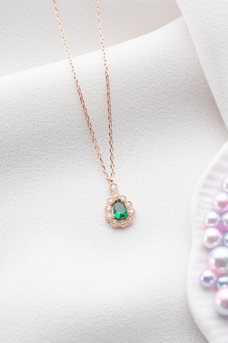 Nereze | Diamond Montage Drop Green Zircon Stone Necklace - TryAladdin