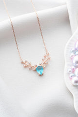 Nereze | Rose Plated Aquamarine Stone Reindeer Model Necklace - TryAladdin