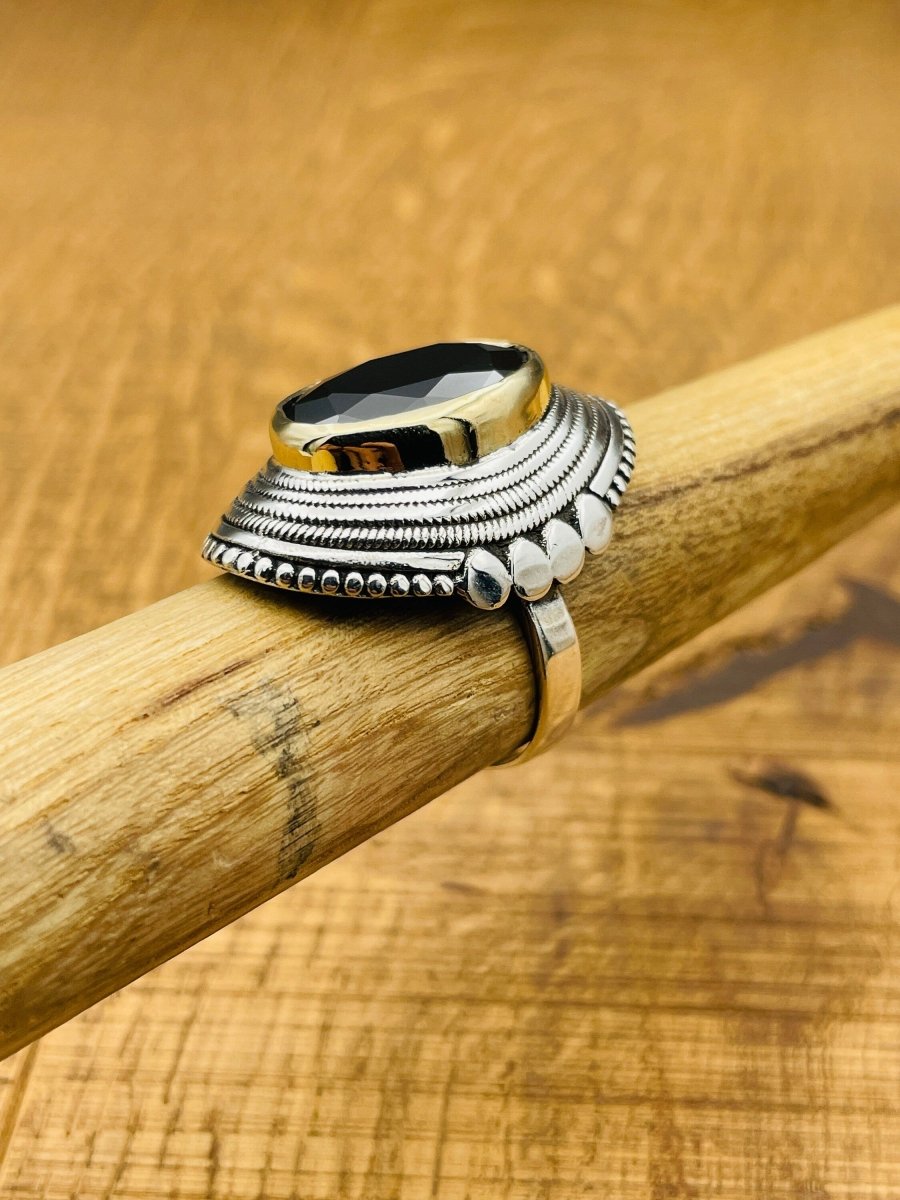 Onyx Silver Ring - TryAladdin