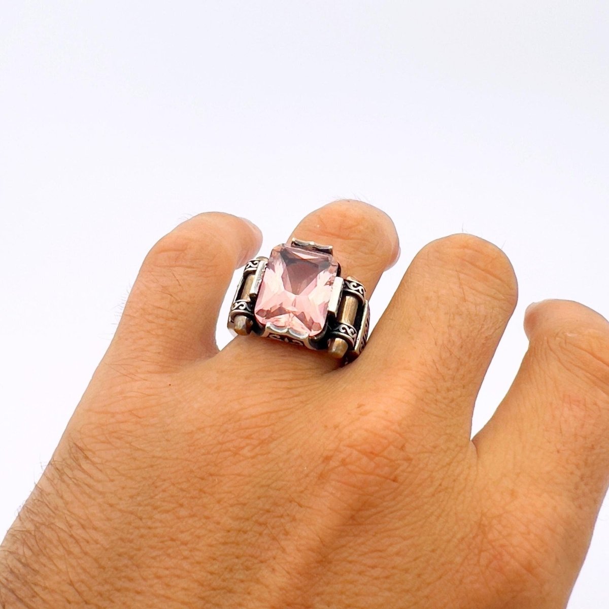 Pink Morganite Gemstone Unisex Silver Ring - TryAladdin