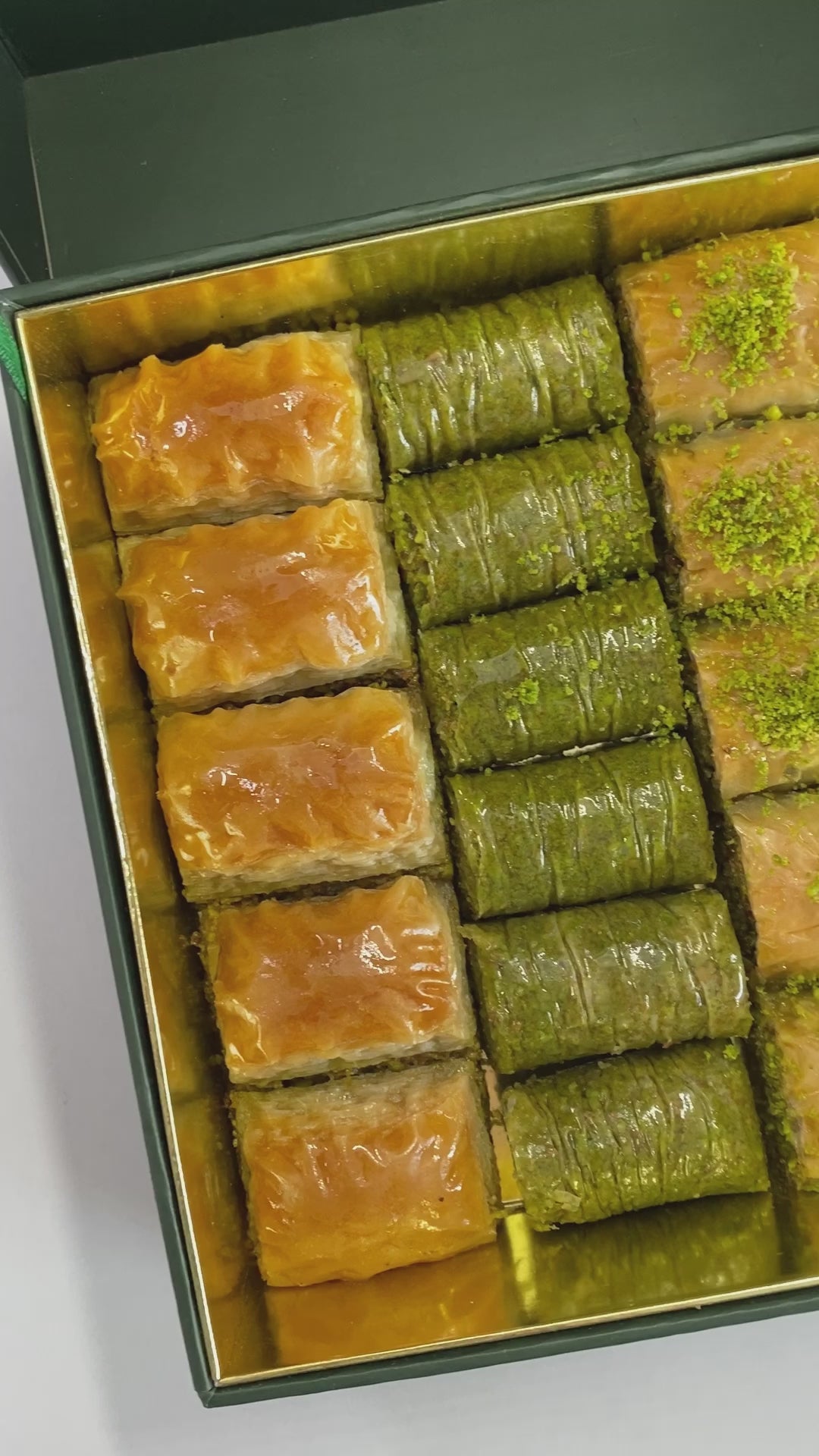 Karakoy Gulluoglu | Turkish Assorted Baklava in Special Gift Box