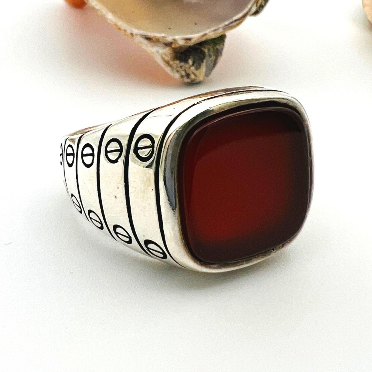 Red Agate Stone Men's Ring - TryAladdin