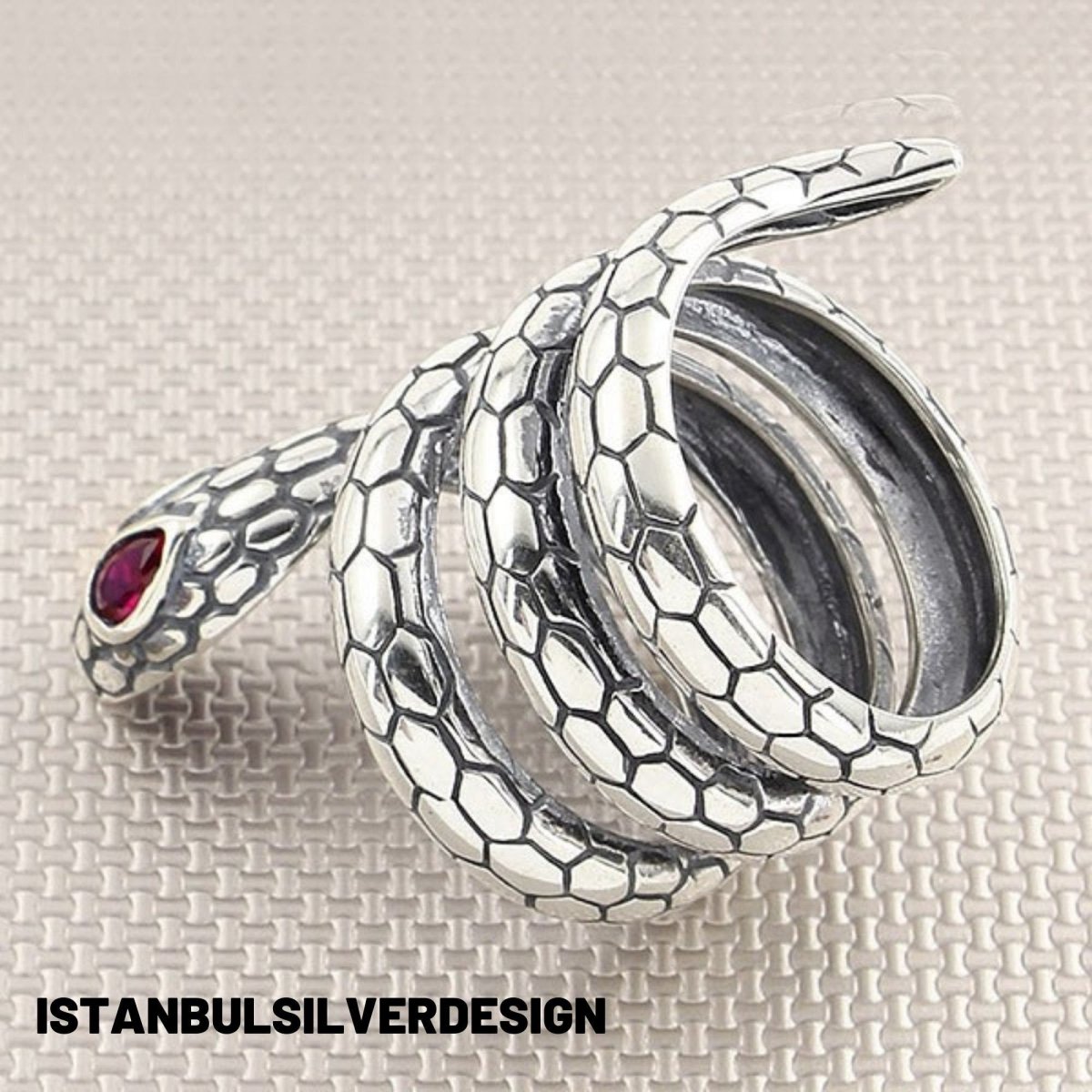 Snake Red Stone Ring - TryAladdin