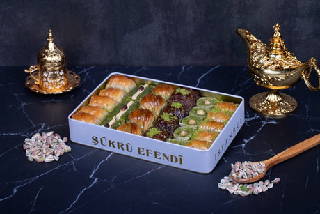 Sukru Efendi 1935 | Special Turkish Baklava with Pistachio in Gift Metal Box - TryAladdin