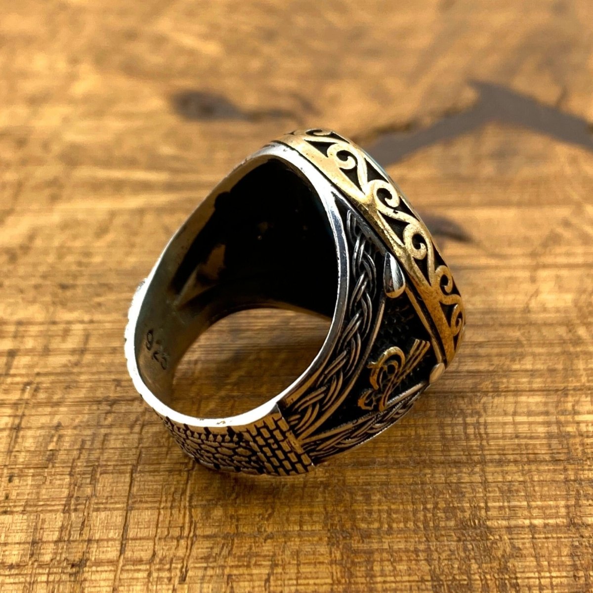 Turquoise Men's Handmade Ring - TryAladdin