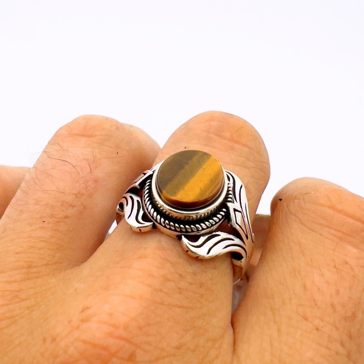 Unisex Tiger's Eye Silver Ring - TryAladdin