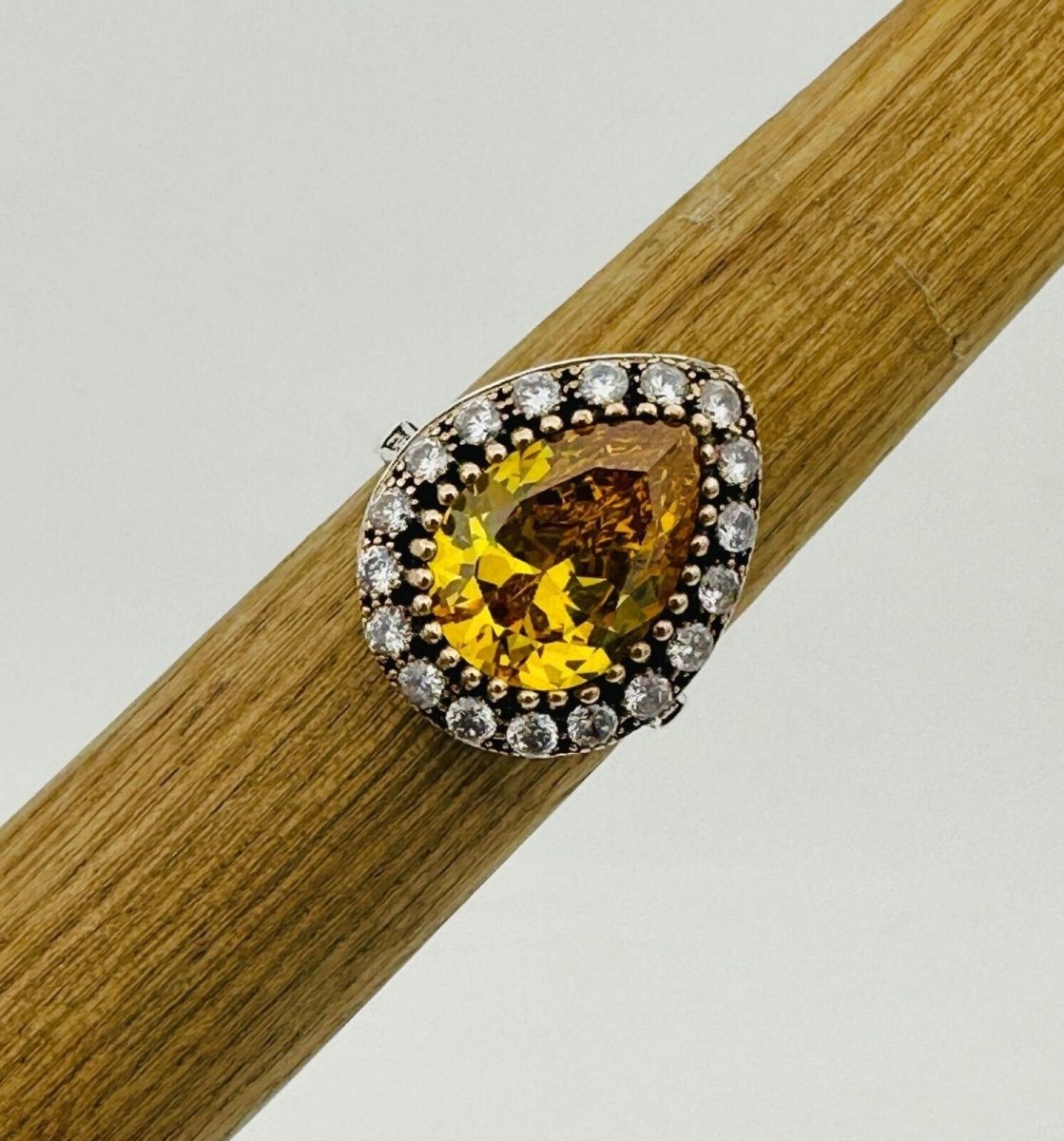 Women's Citrine Silver Ring - TryAladdin