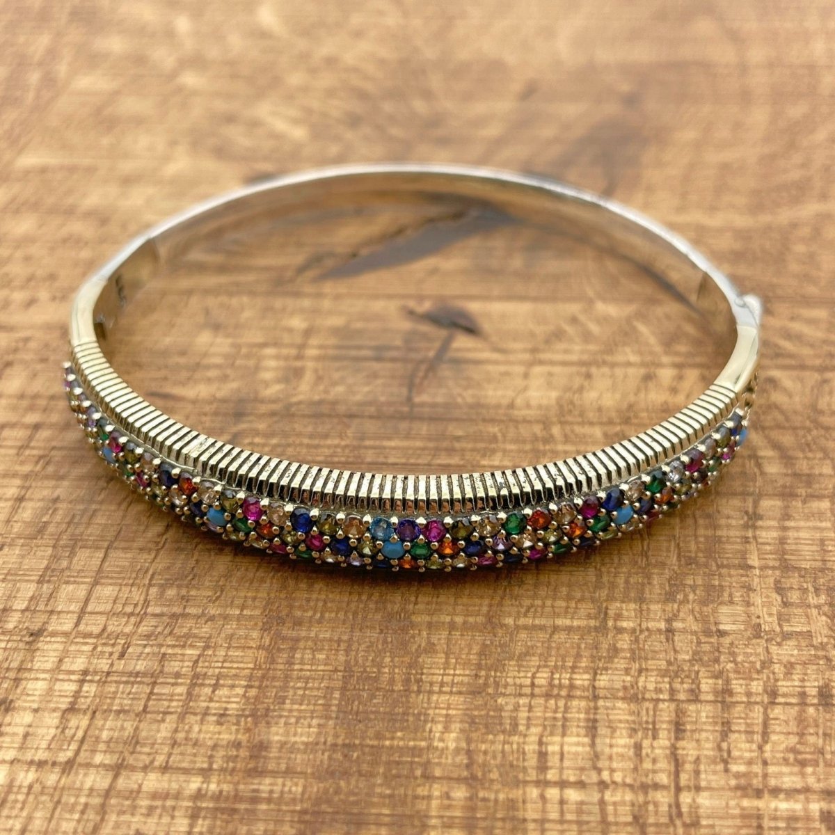 Women's Multicolor Stone Bracelet - TryAladdin