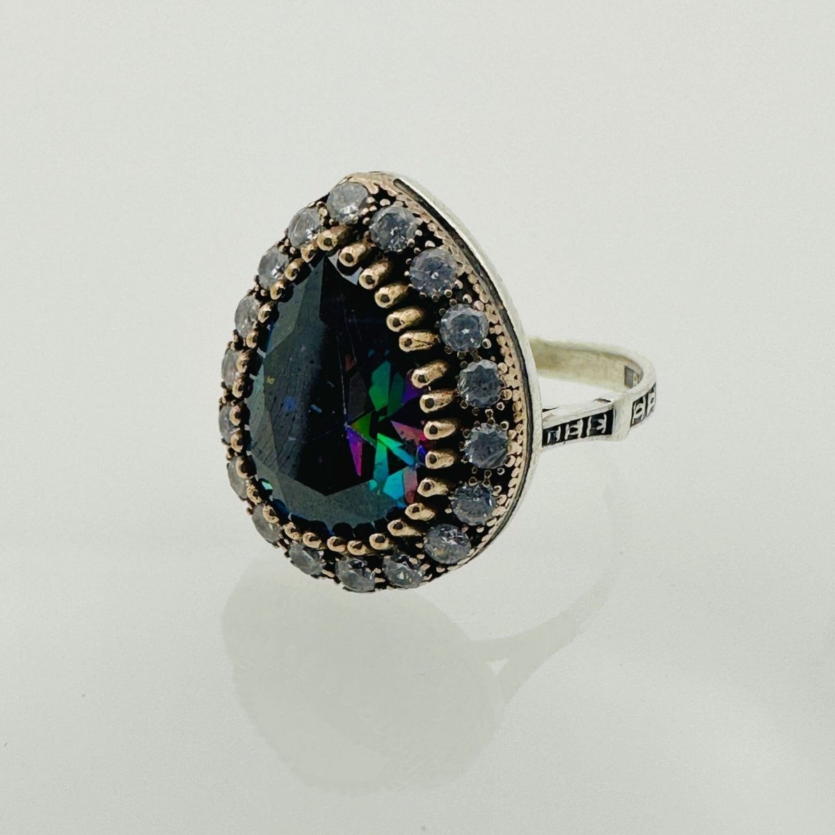 Women's Mystic Topaz Ring - TryAladdin